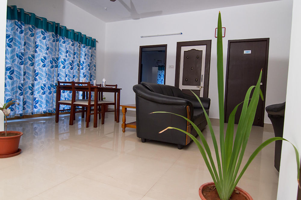 Phoenix Hospitality Services Ченнаї Екстер'єр фото