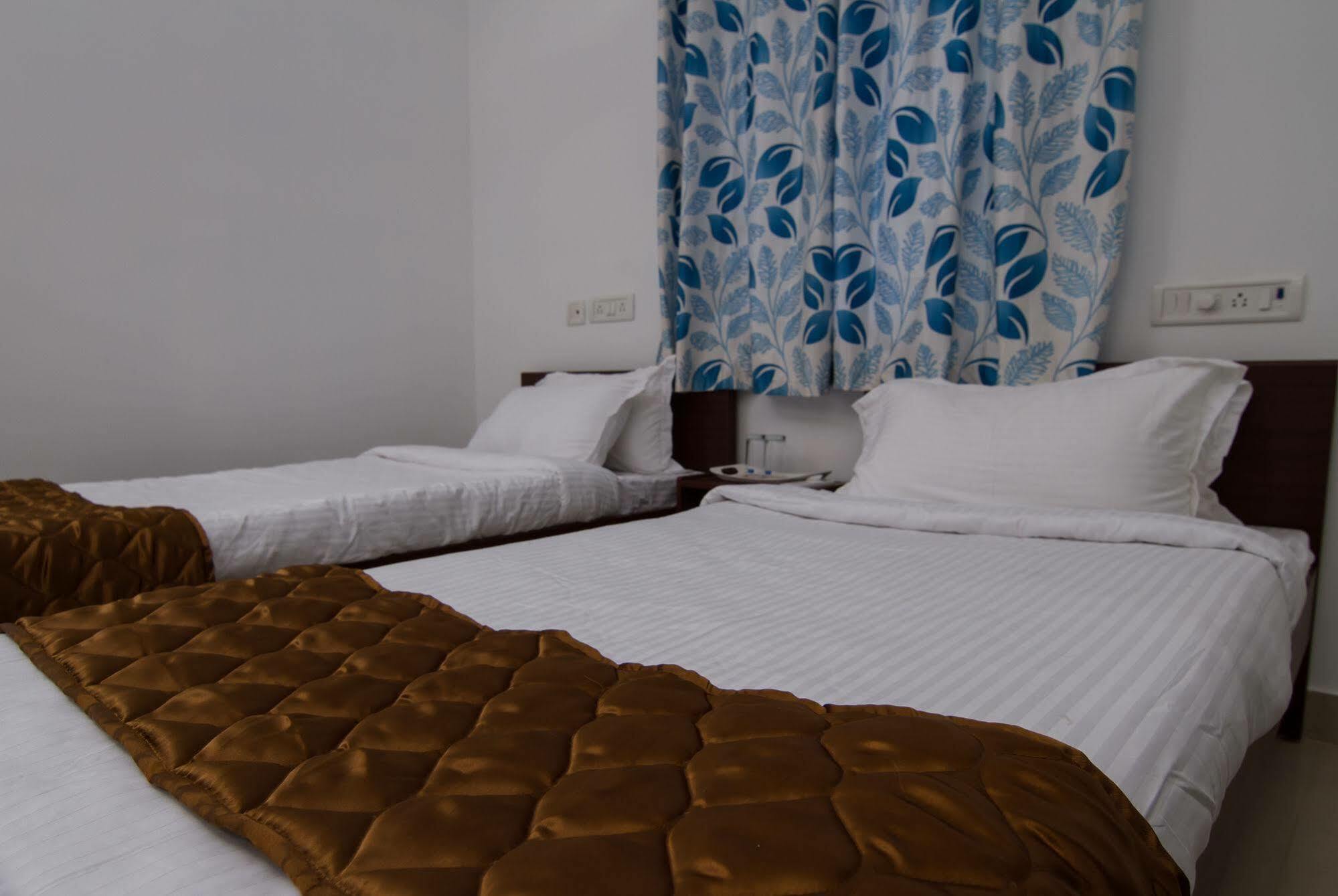 Phoenix Hospitality Services Ченнаї Екстер'єр фото